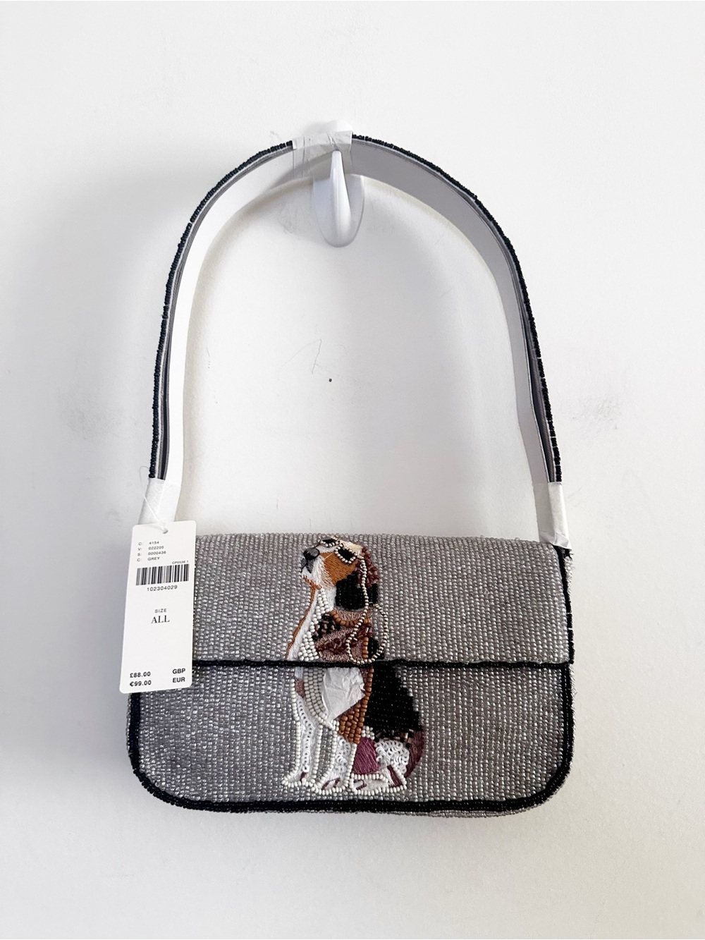 Anthropologie The Fiona Beaded Bag: Animal Edition Beagle - Picture 6 of 11